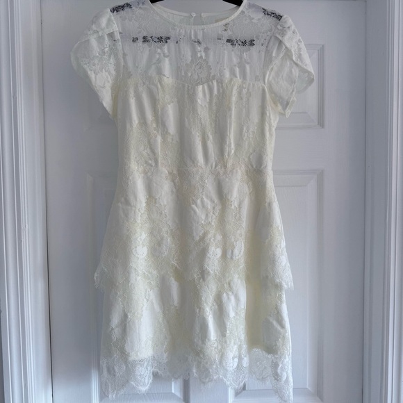 LENA White Lace Dress Size S Cap Sleeve Mini Bridal Rehearsal Cute Feminine - Picture 3 of 13
